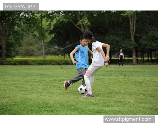 探索赵娜的足球人生：从草地到梦想的深度对话与启示